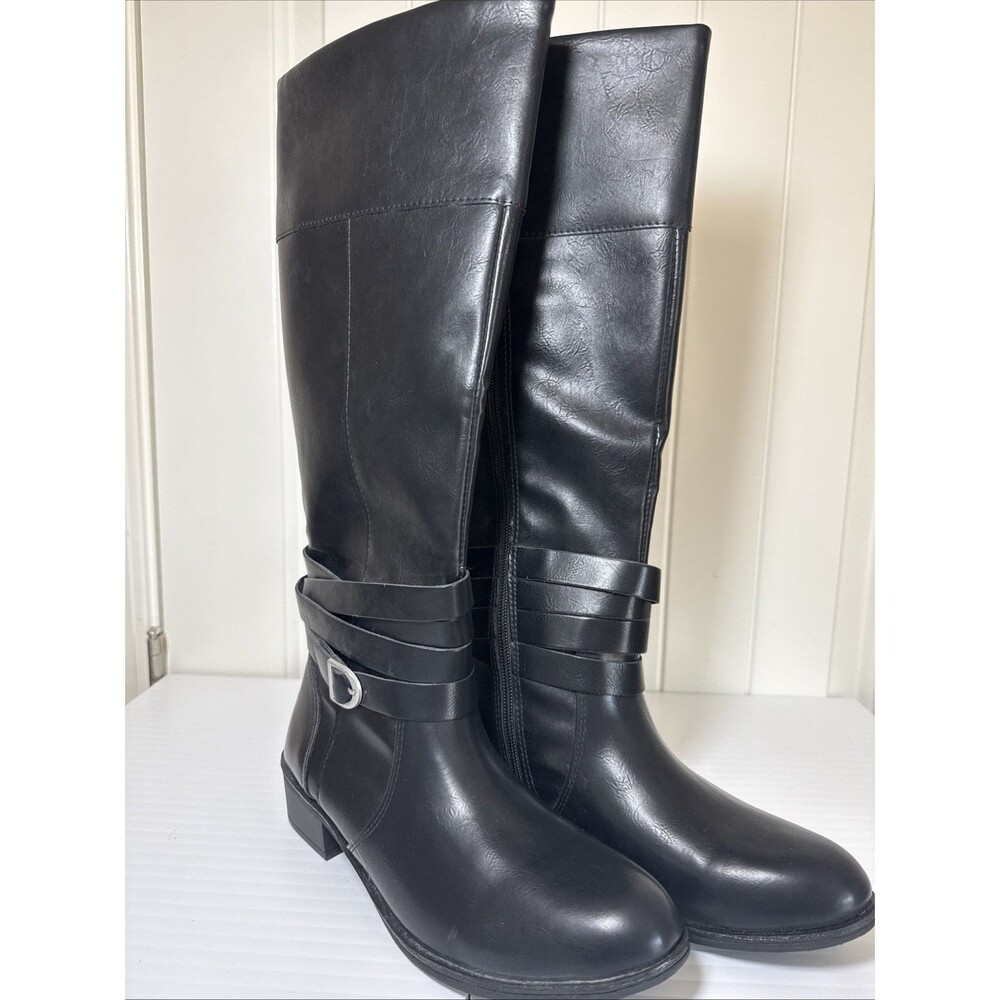 St. John's Bay Women's Black Boots 8.5 NWOT